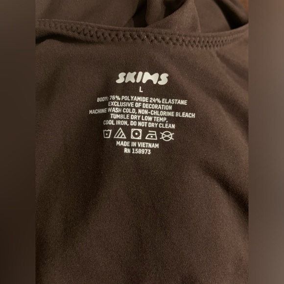 Skims Fits Everybody Square Neck Bodysuit color Espresso size Large NWOT - Picture 3 of 6